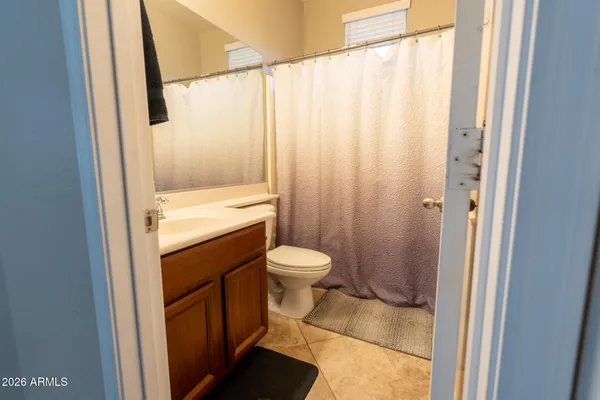 $505,000 | 3104 South Lois Lane, Gilbert, AZ 85295
