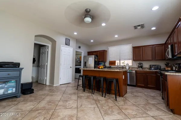 $505,000 | 3104 South Lois Lane, Gilbert, AZ 85295