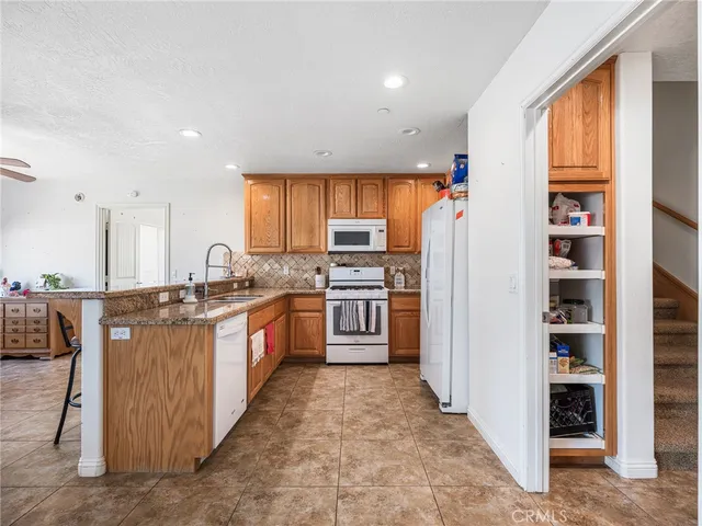 $894,000 | 13850 Night Shade Road, Apple Valley, CA 92307