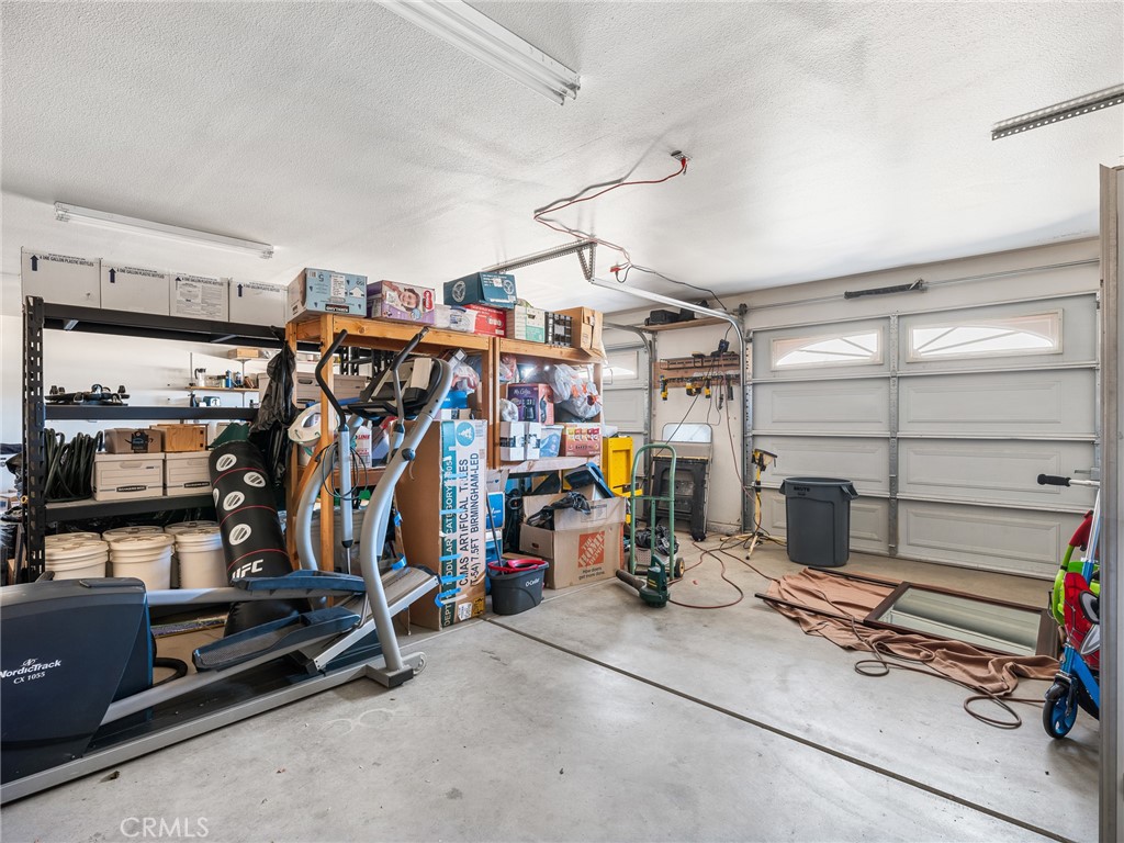 13850 Night Shade Road Apple Valley, CA 92307 - Photo 66 of 73