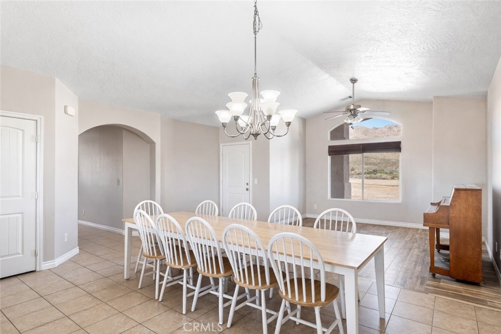 13850 Night Shade Road Apple Valley, CA 92307 - Photo 69 of 73