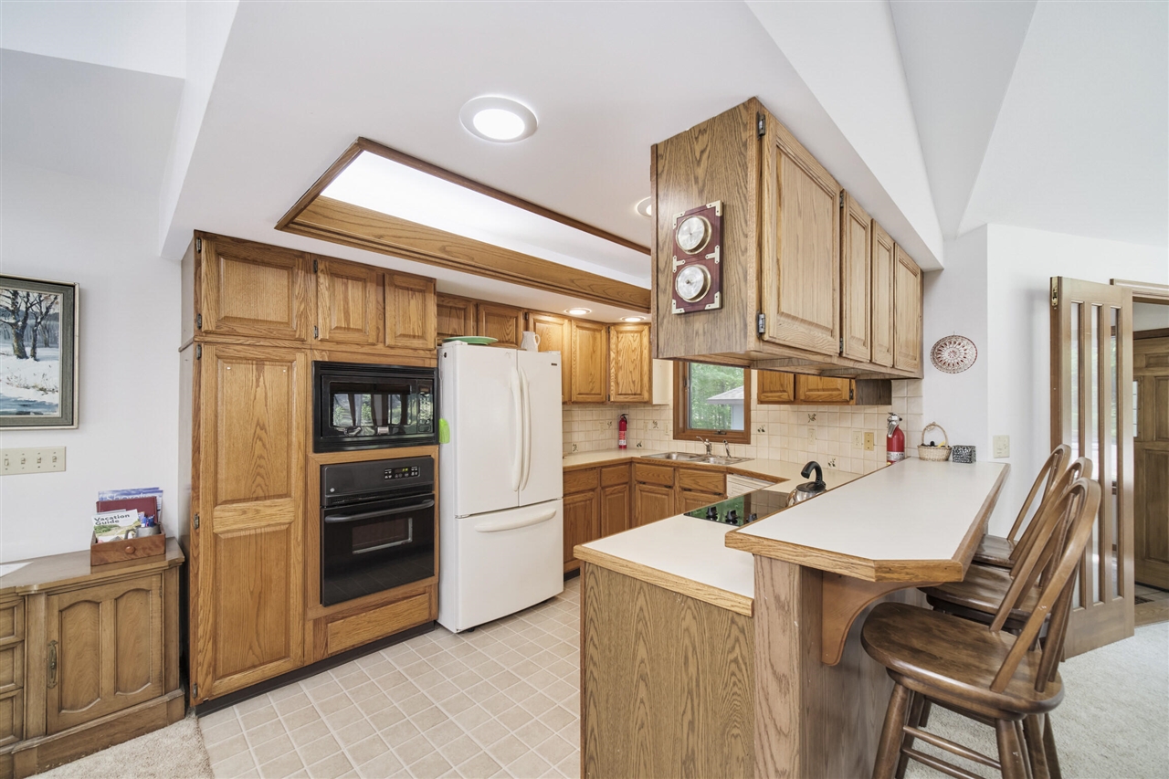 2521 Crescent Beach Road Manistee, MI 49660 - Photo 6 of 72