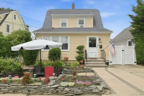 $799,000 | 48 Poplar Street, West Hempstead, NY 11552