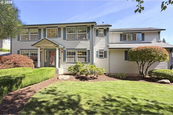 $725,000 | 39735 Hood Street, Sandy, OR 97055