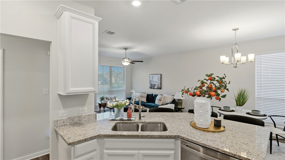 2707 Redcap Street Bryan, TX 77803 - Photo 13 of 28