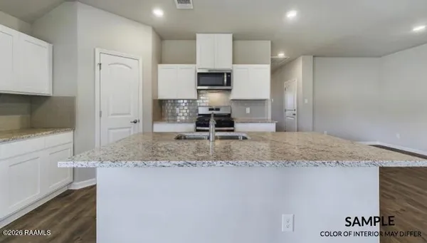 $267,500 | 1515 Colonel Ridge, New Iberia, LA 70560