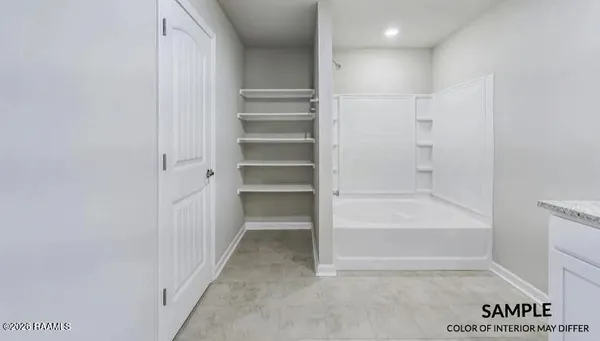 $267,500 | 1515 Colonel Ridge, New Iberia, LA 70560