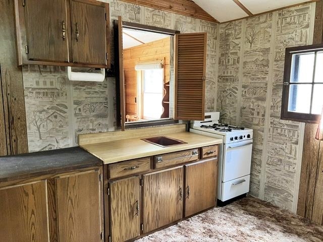 W8001 East Cataline Road Pembine, WI 54156 - Photo 10 of 27