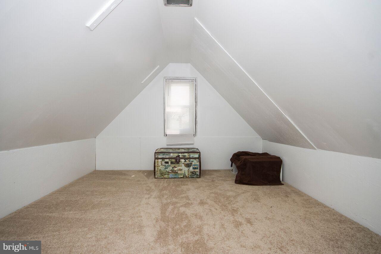 58 Dungarrie Road Baltimore, MD 21228 - Photo 21 of 30 Bonus room off one of the bedrooms upstairs