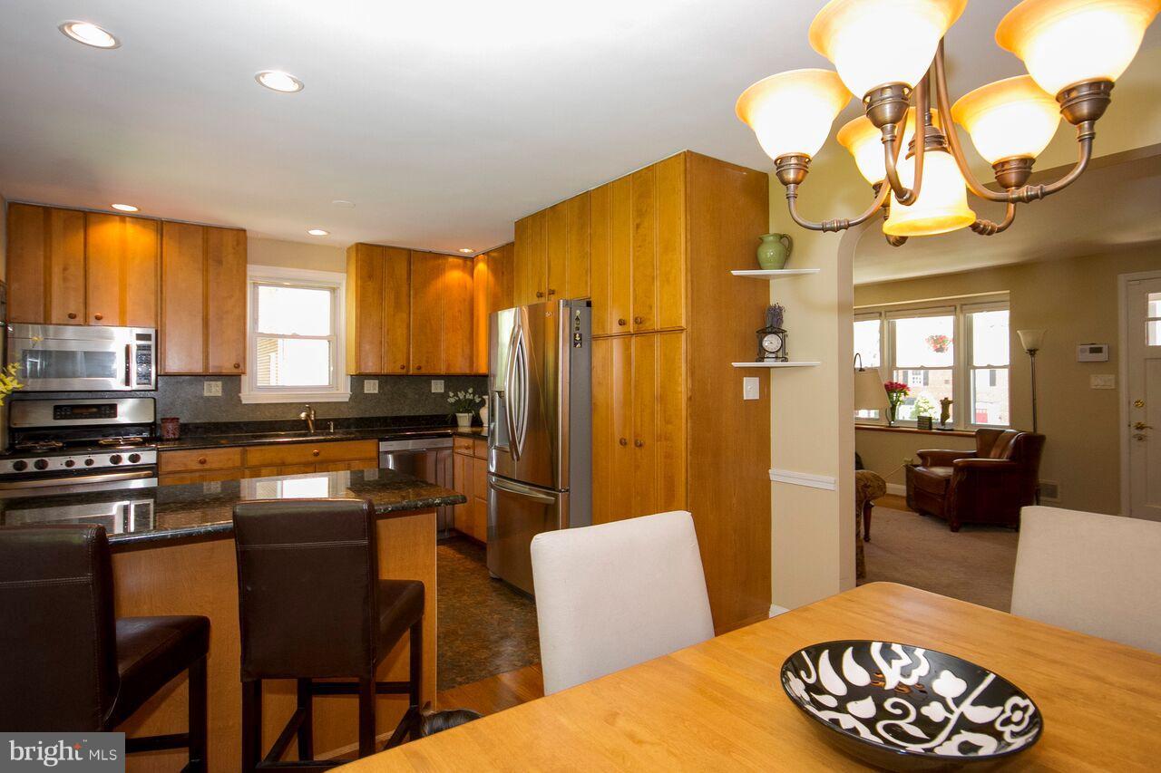 58 Dungarrie Road Baltimore, MD 21228 - Photo 10 of 30 Very open!