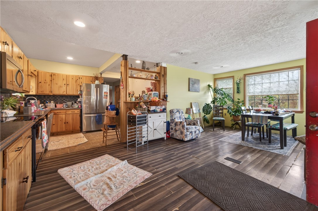52 Milo Street Torrey, NY 14441 - Photo 10 of 36