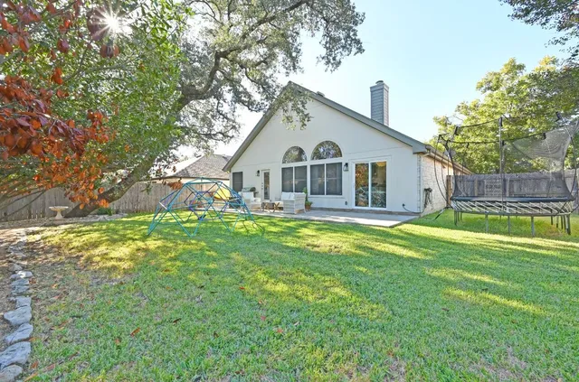 $750,000 | 5400 Painted Shield Drive, Austin, TX 78735