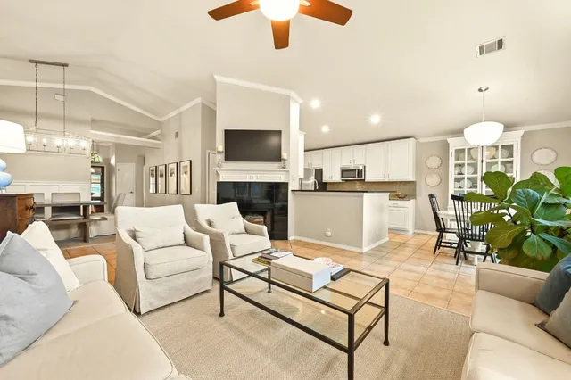 $750,000 | 5400 Painted Shield Drive, Austin, TX 78735