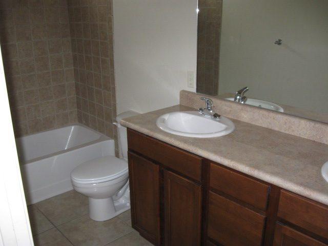 89 Círculo Cortez Rio Rico, AZ 85648 - Photo 6 of 9