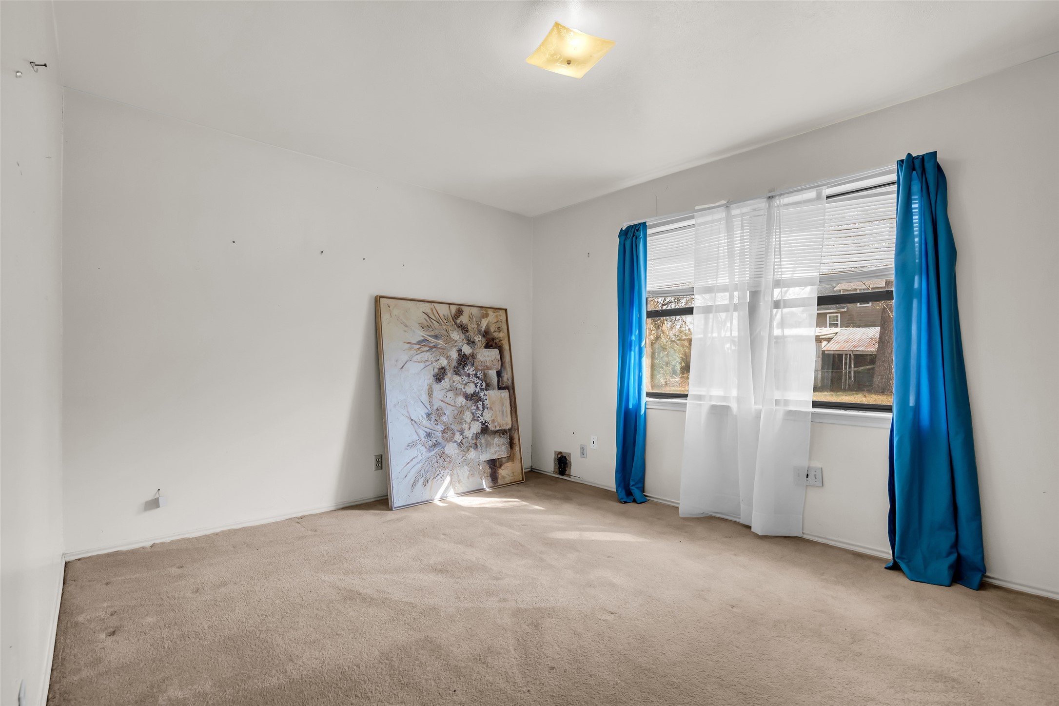 22980 Jade Street Porter, TX 77365 - Photo 17 of 32 a view of empty room with closet