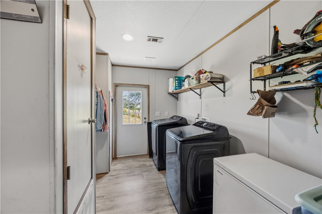 490 Hernandez Road Poteet, TX 78065 - Photo 21 of 36