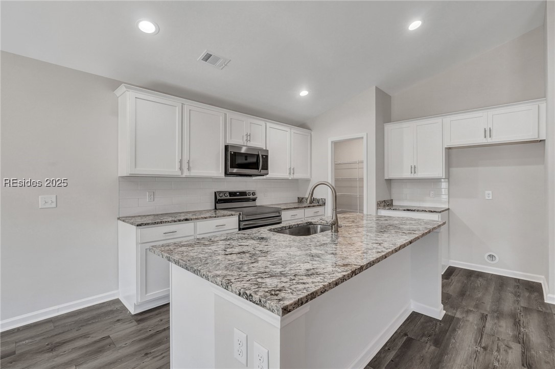 206 Founders Walk Bluffton, SC 29910 - Photo 4 of 19 Stock photo shown; to be similar but not identical.