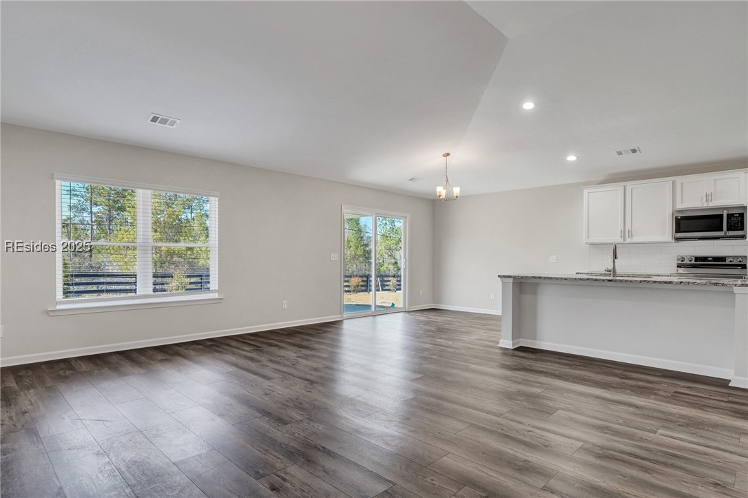 206 Founders Walk Bluffton, SC 29910 - Photo 10 of 19 Stock photo shown; to be similar but not identical.