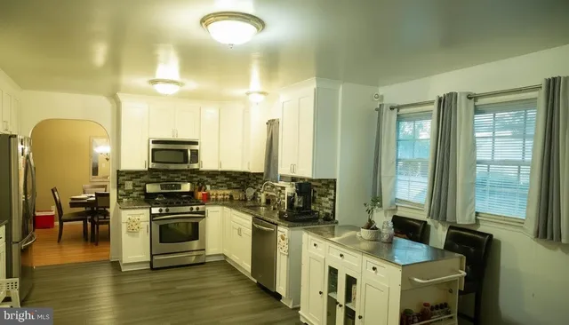 $599,000 | 600 Lawrence Avenue, Toms River, NJ 08757