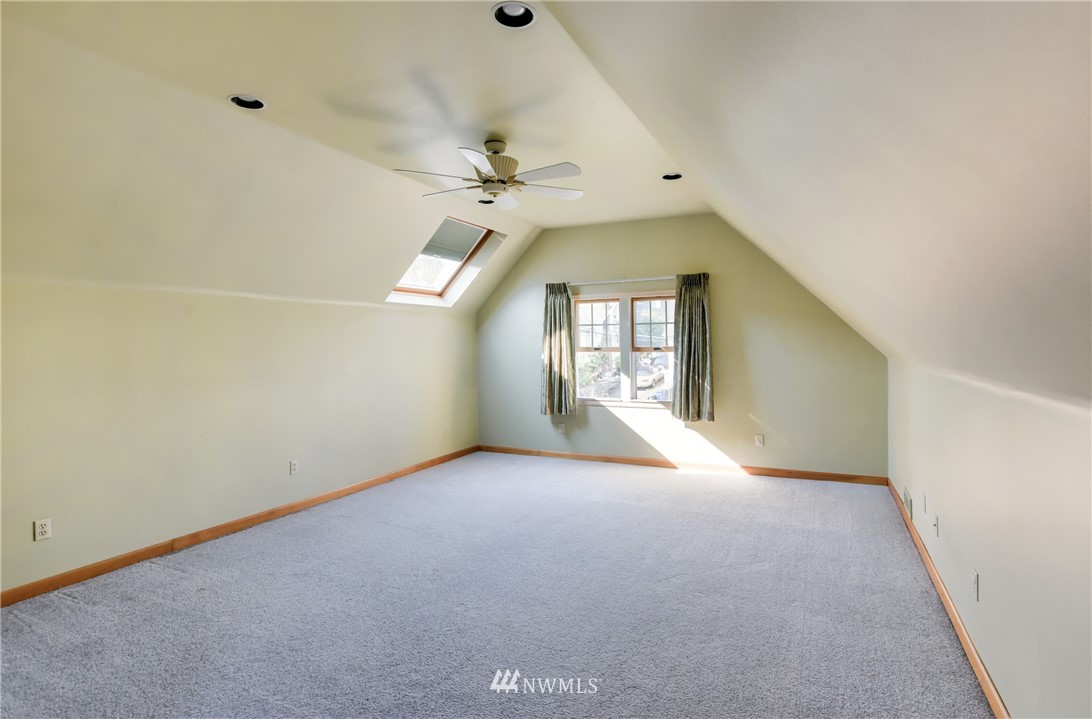 929 North 84th Street Seattle, WA 98103 - Photo 18 of 24 Gallery Image 18