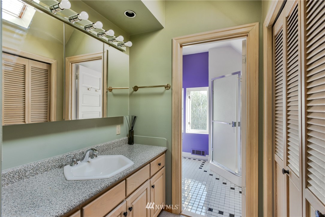929 North 84th Street Seattle, WA 98103 - Photo 20 of 24 Gallery Image 20