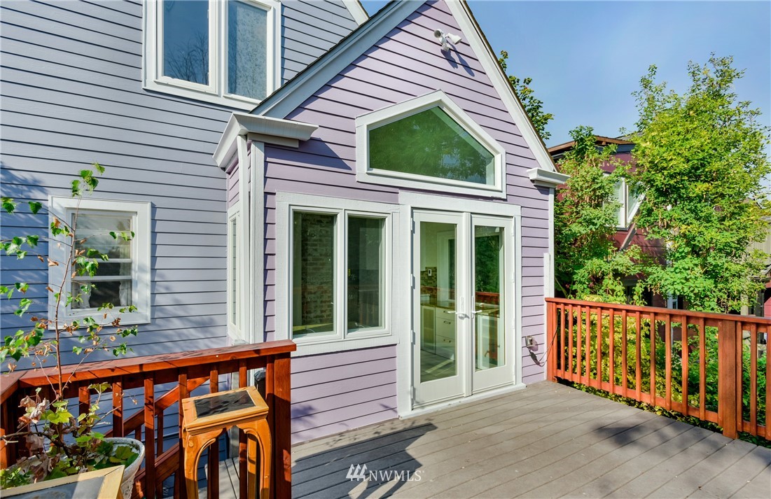 929 North 84th Street Seattle, WA 98103 - Photo 4 of 24 Gallery Image 4