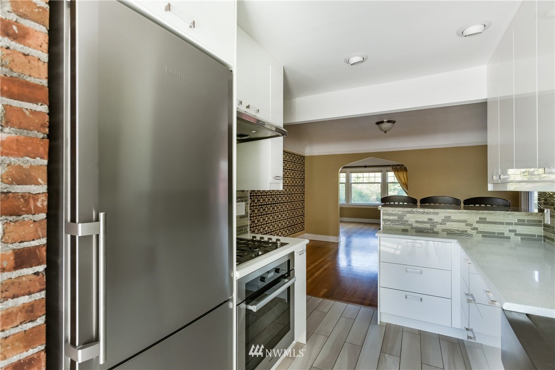 929 North 84th Street Seattle, WA 98103 - Photo 10 of 24 Gallery Image 10