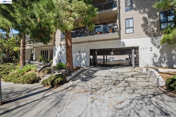 $278,000 | 625 El Dorado Avenue, Unit 106, Oakland, CA 94611