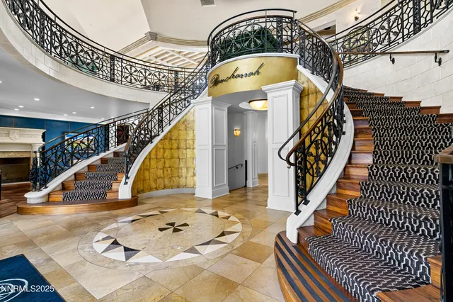 a view of entryway with a front door