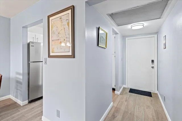 a view of a livingroom and dining room