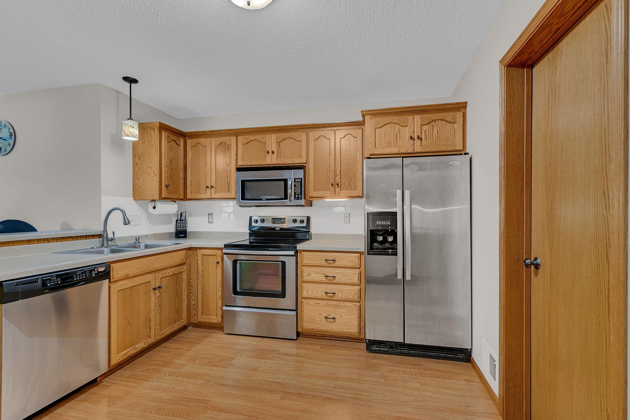 516 Graceview Loop East St. Joseph, MN 56374 - Photo 2 of 18