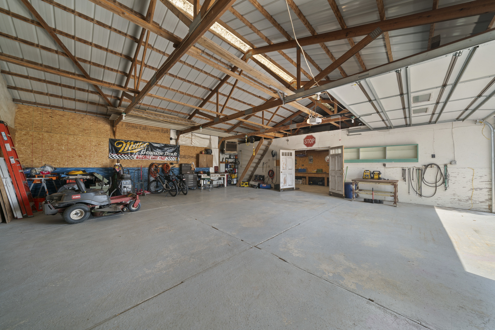 14893 Plank Road Sycamore, IL 60178 - Photo 31 of 33 a view of parking garage with cars