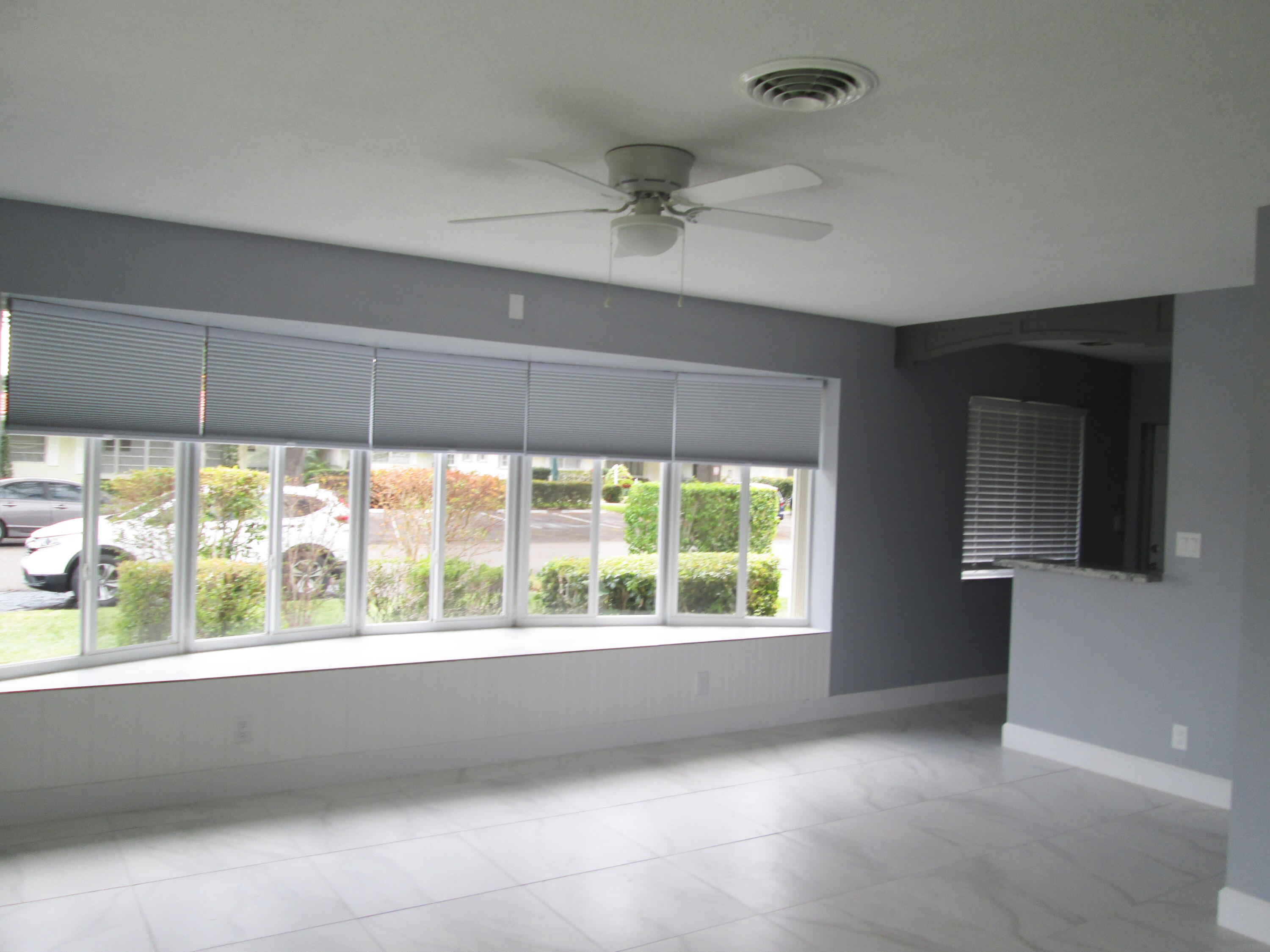 1911 Northeast 27th Court, Unit 13 Lighthouse Point, FL 33064 - Photo 33 of 61 IMG_2805
