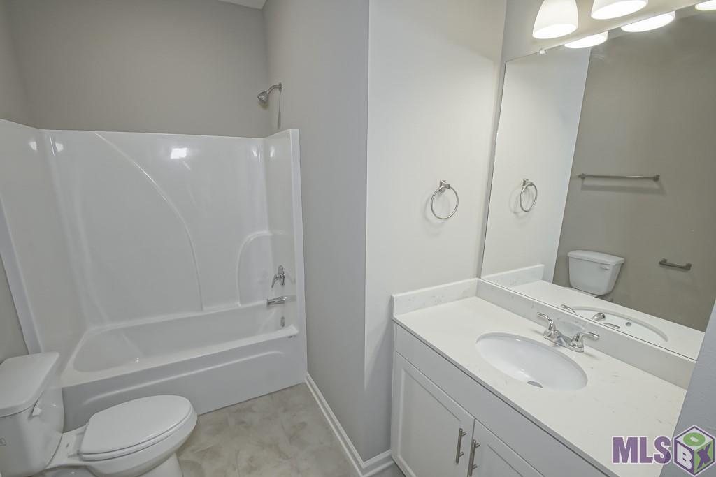 19997 Grantham Road, Unit B Livingston, LA 70754 - Photo 15 of 22 Gallery Image 15