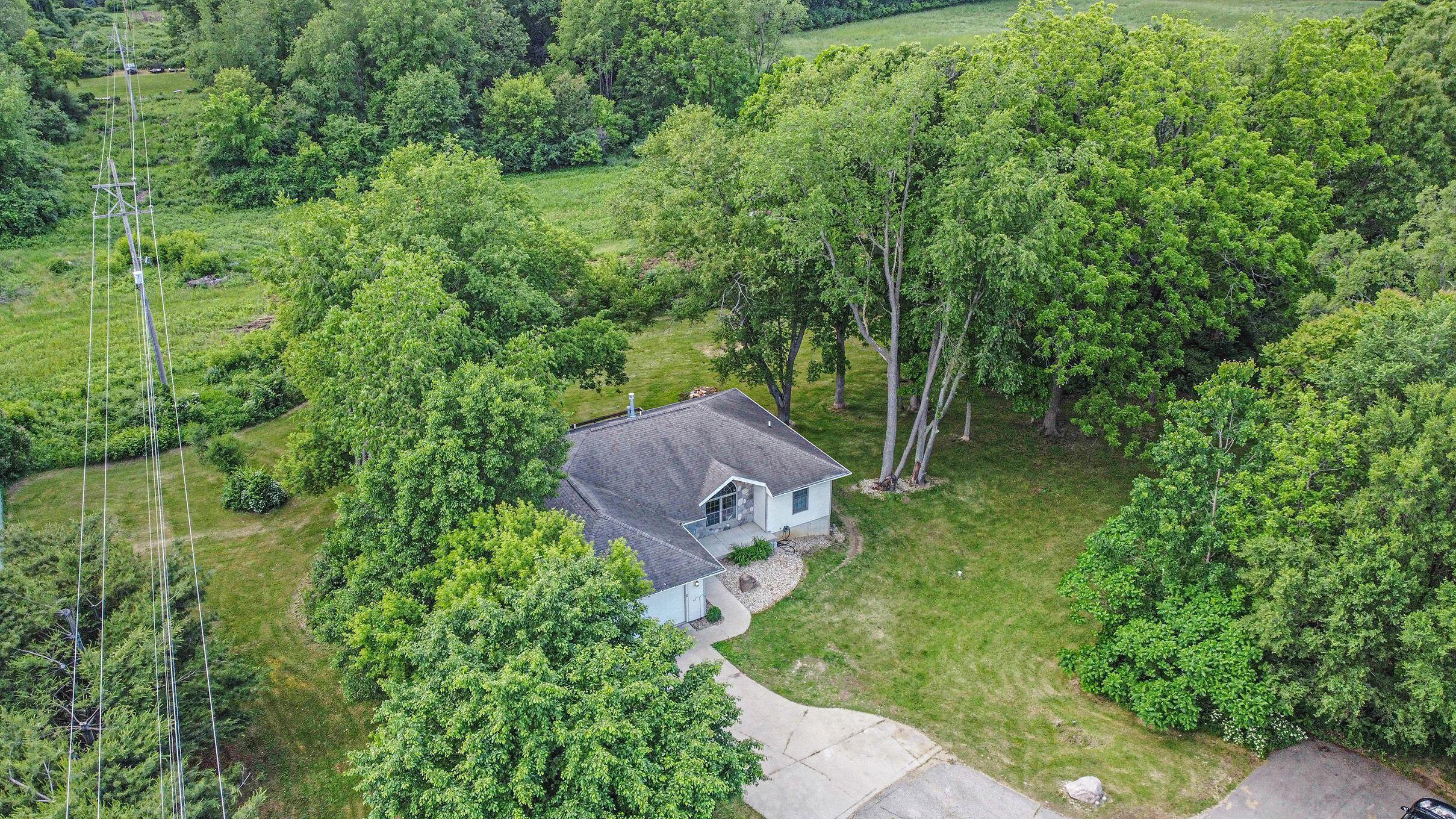 5144 Rimers Drive South Jackson, MI 49201 - Photo 36 of 40 Chaz3