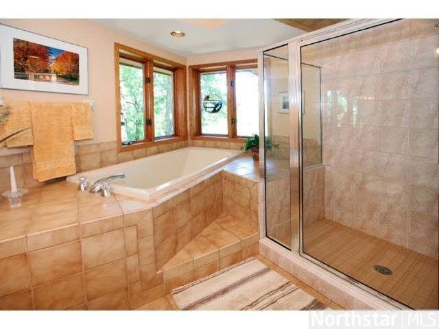 25 Nord Cir Road North Oaks, MN 55127 - Photo 12 of 18