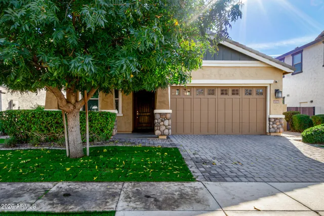 $649,500 | 3023 East Arabian Drive, Gilbert, AZ 85296