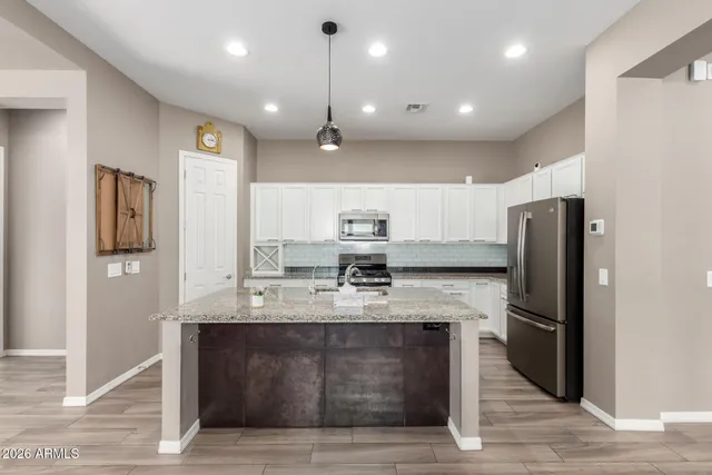 $649,500 | 3023 East Arabian Drive, Gilbert, AZ 85296