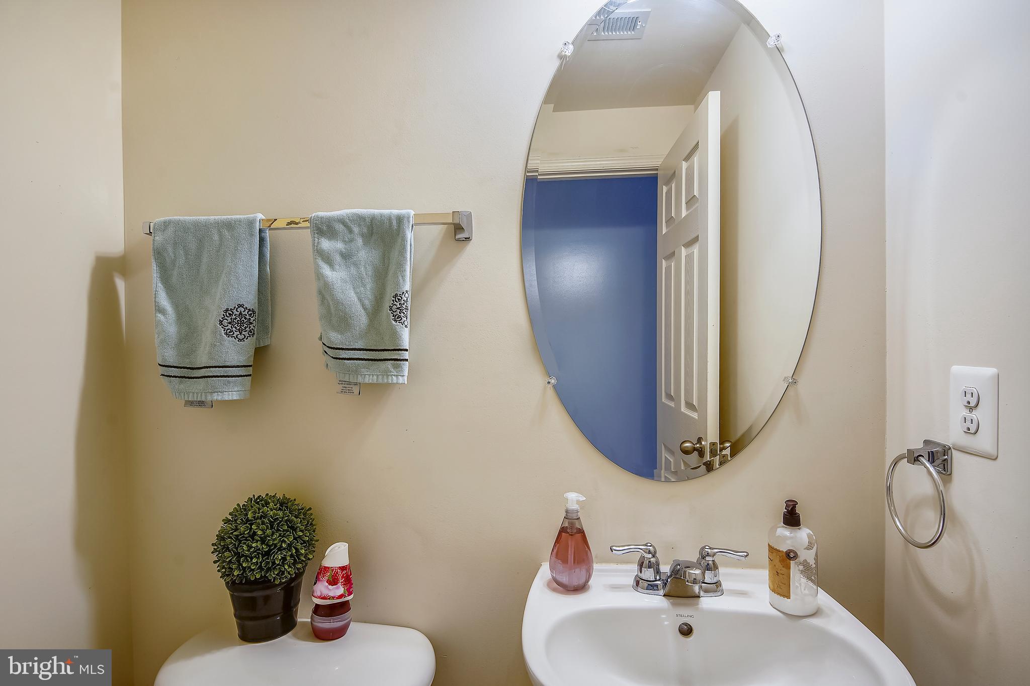 625 Amberfield Road Frederick, MD 21703 - Photo 8 of 37 Gallery Image 8