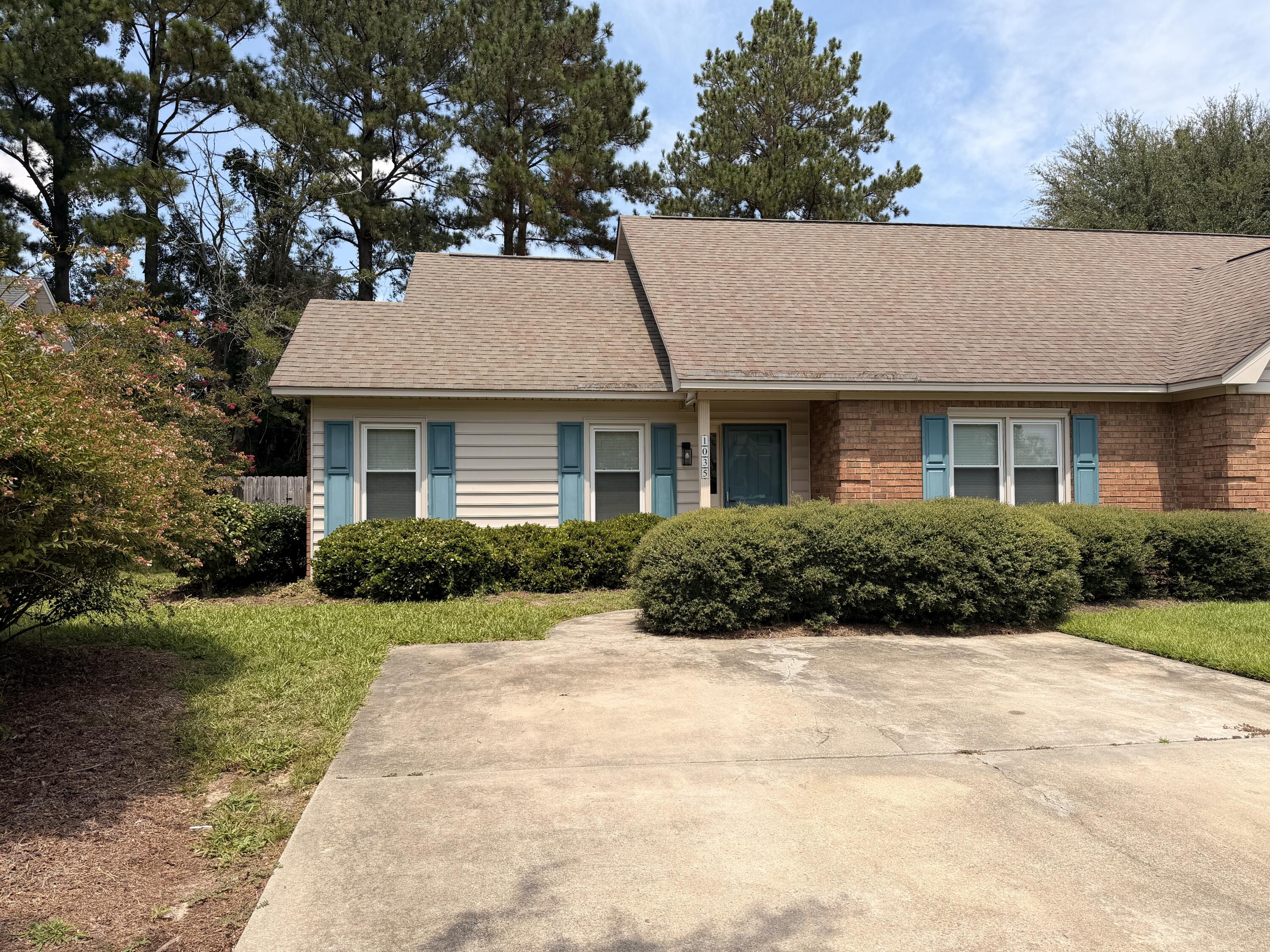 1035 Arnaud Street Sumter, SC 29150 - Photo 1 of 47 IMG_0682