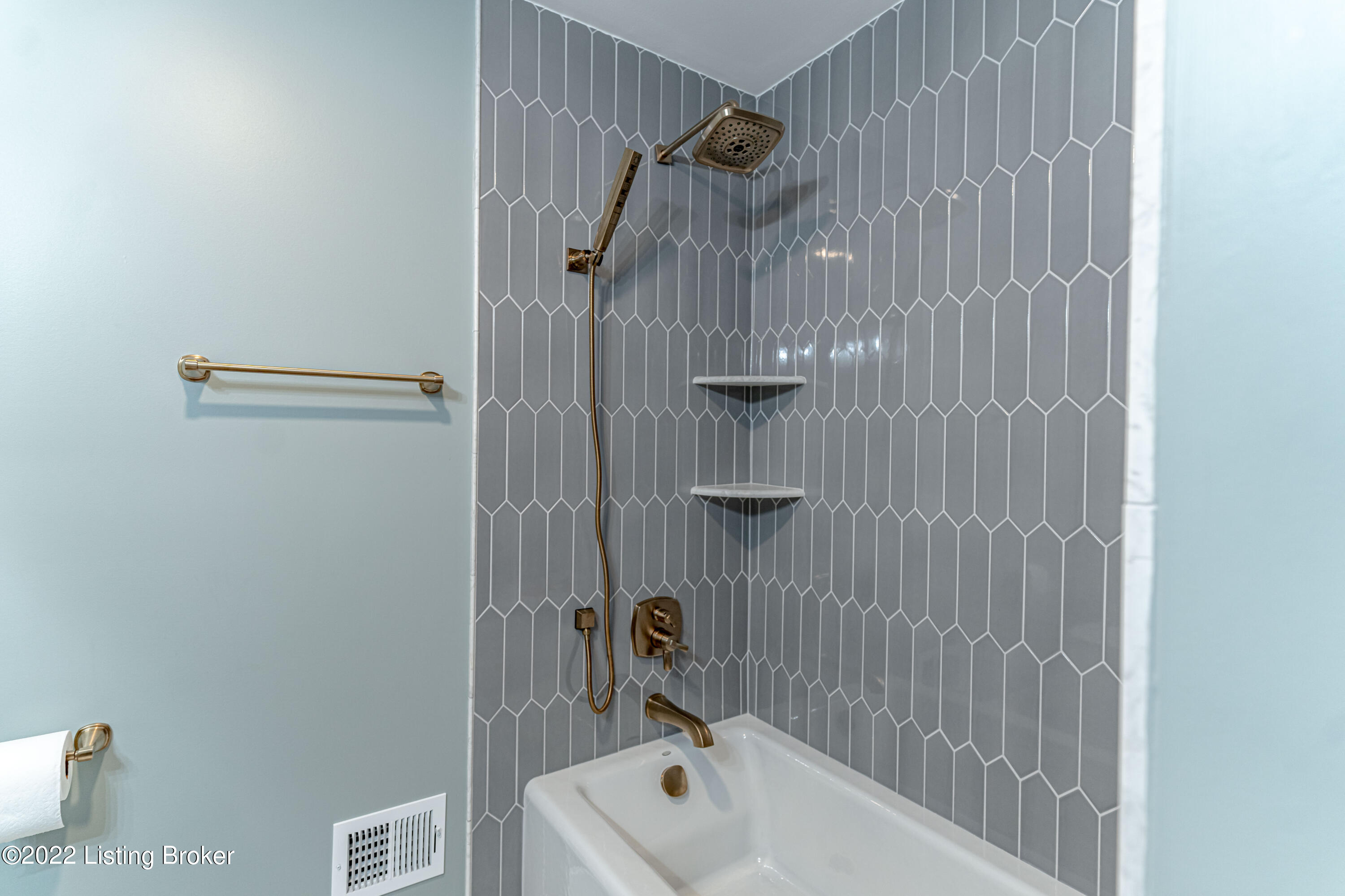 7404 Moredale Road Louisville, KY 40222 - Photo 25 of 64 DSC01313
