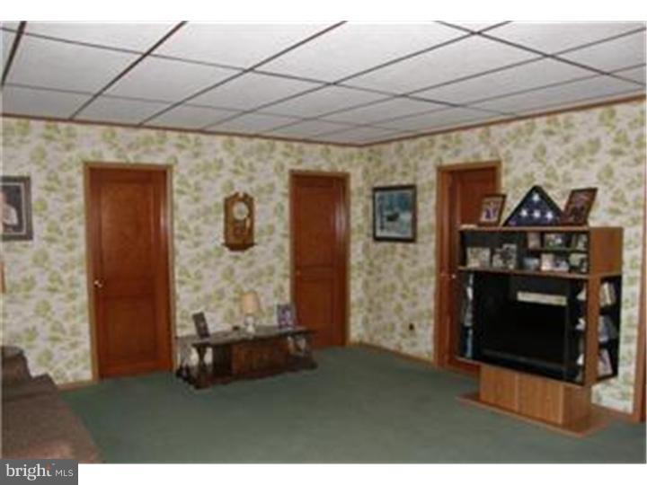 1750 Minesite Road Allentown, PA 18103 - Photo 8 of 18 Gallery Image 8