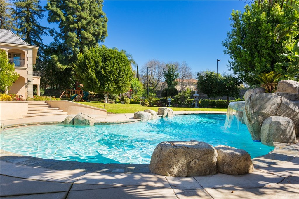 894 Fallen Leaf Road Arcadia, CA 91006 - Photo 22 of 25