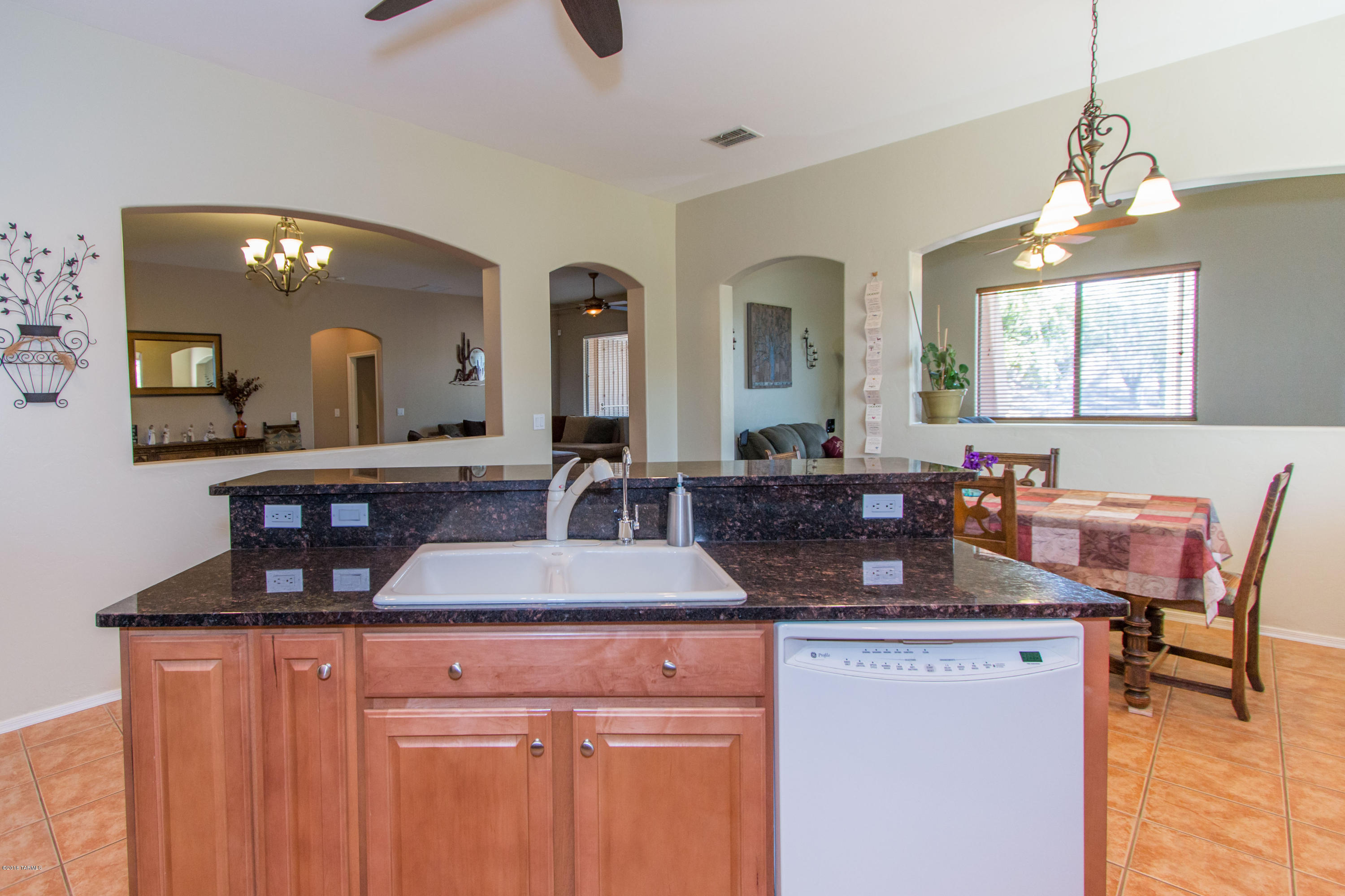 3959 East Ruffian Road Tucson, AZ 85739 - Photo 6 of 40