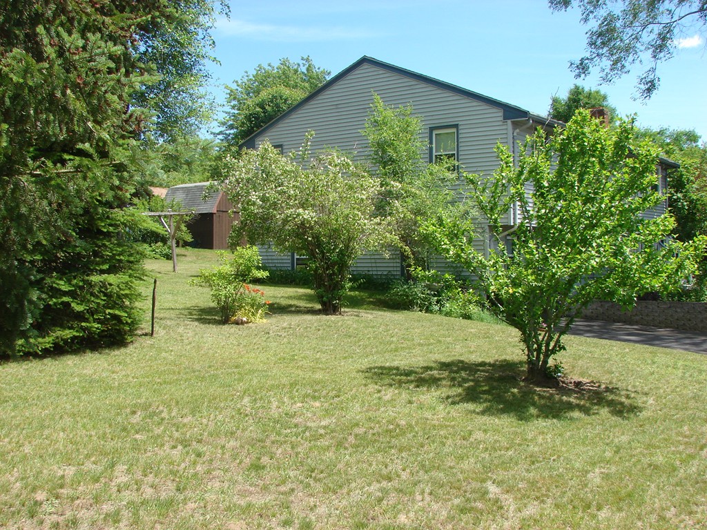 64 Temi Road Bellingham, MA 02019 - Photo 7 of 20 Gallery Image 7
