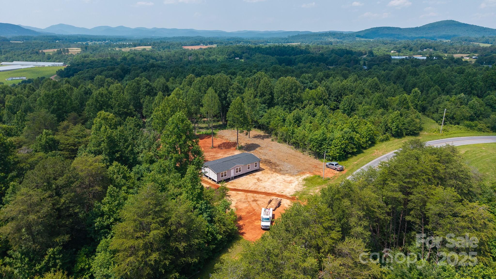 1853 Hill River Road, Unit 12 Hiddenite, NC 28636 - Photo 3 of 29