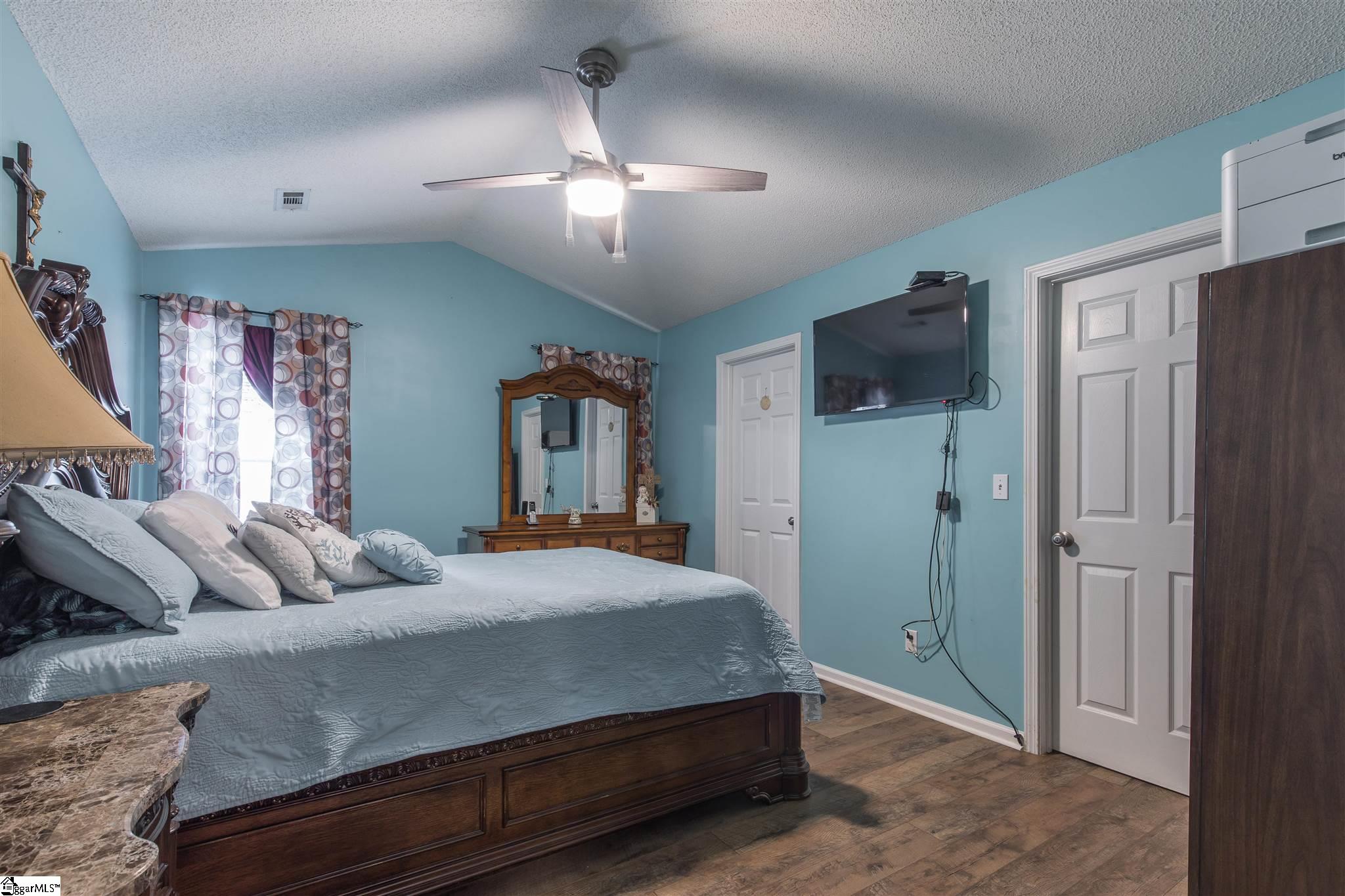 115 Pine Needle Road Piedmont, SC 29673 - Photo 8 of 24 Gallery Image 8