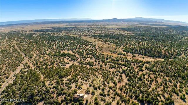 $976,000 | 0 West Ravenguard Road, Paulden, AZ 86334