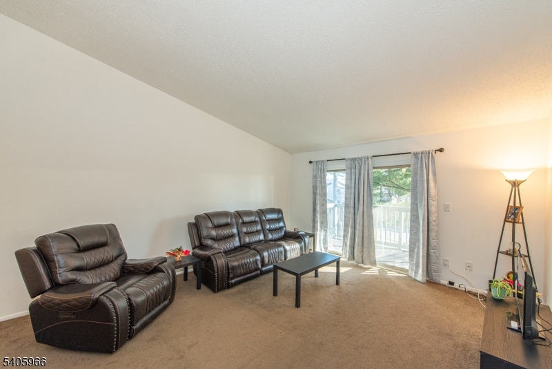 7 Drake Lane, Unit 7 Ledgewood, NJ 07852 - Photo 6 of 37