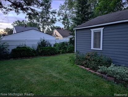 1664 West Eleven Mile Road Berkley, MI 48072 - Photo 31 of 33